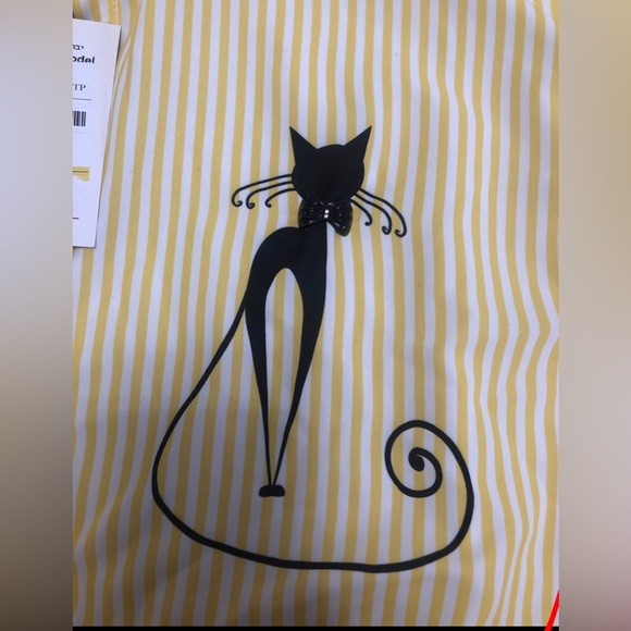 Top - Picture 3 of 3